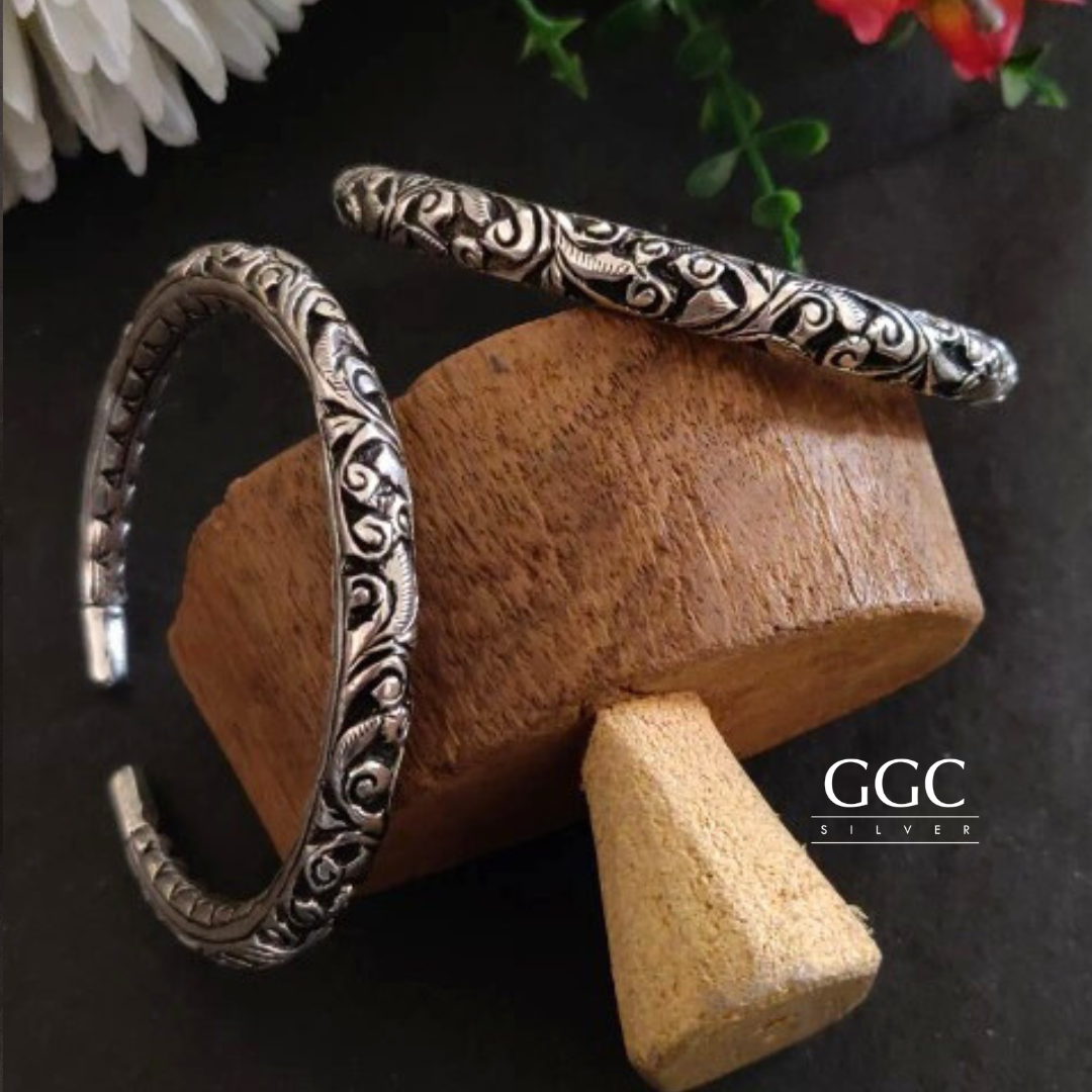 Chitai adjustable kada