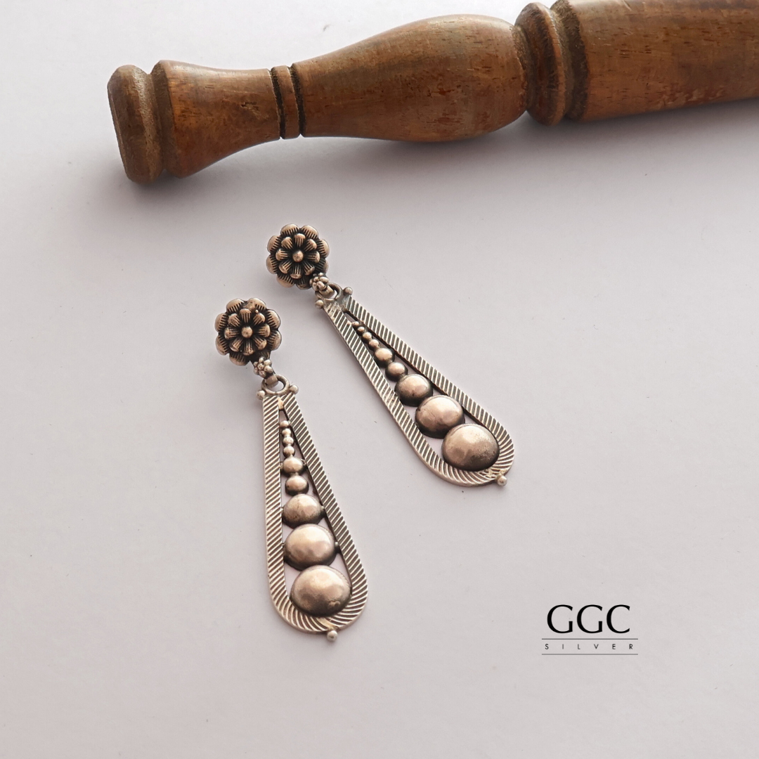 Flower Drop Earrings