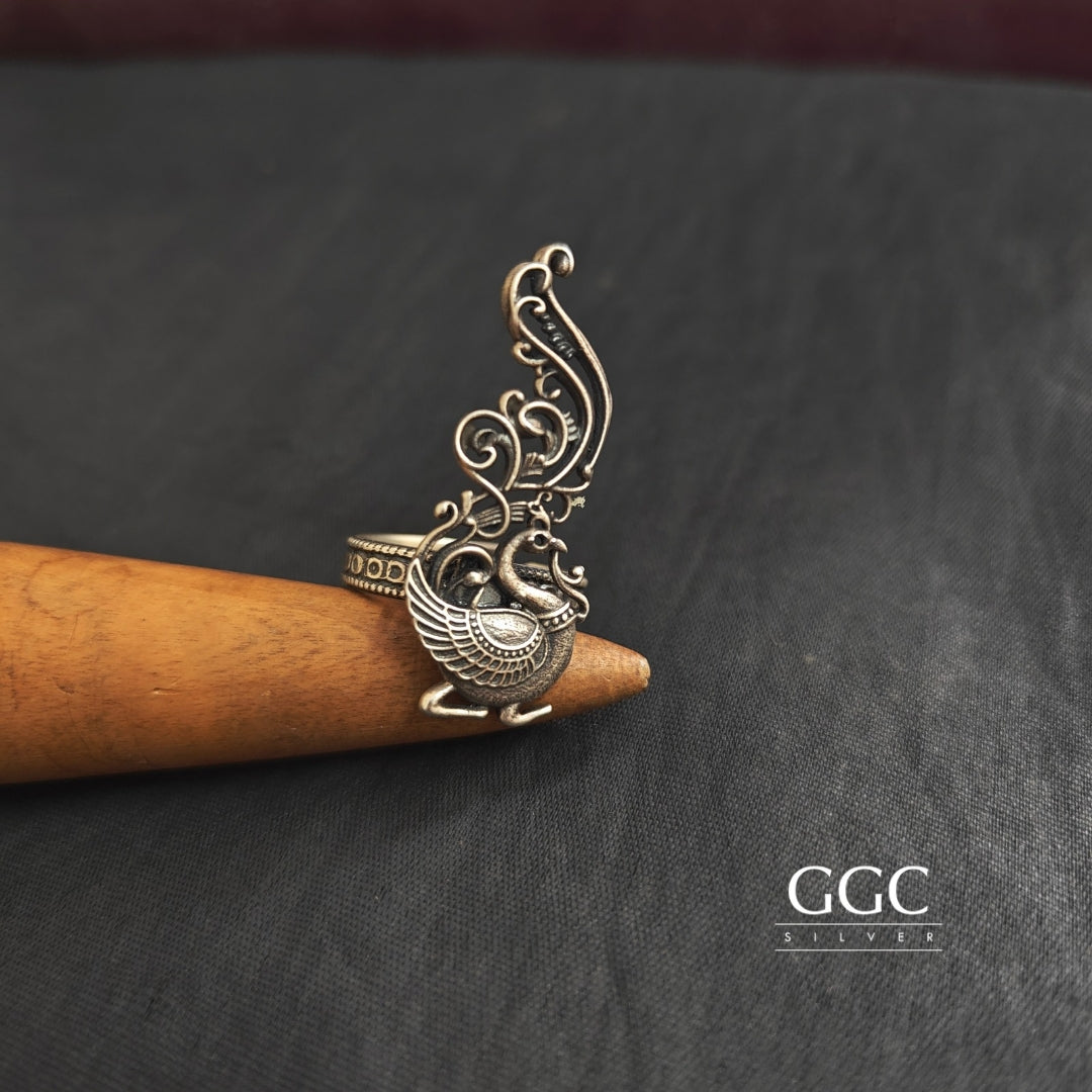 Peacock Ring