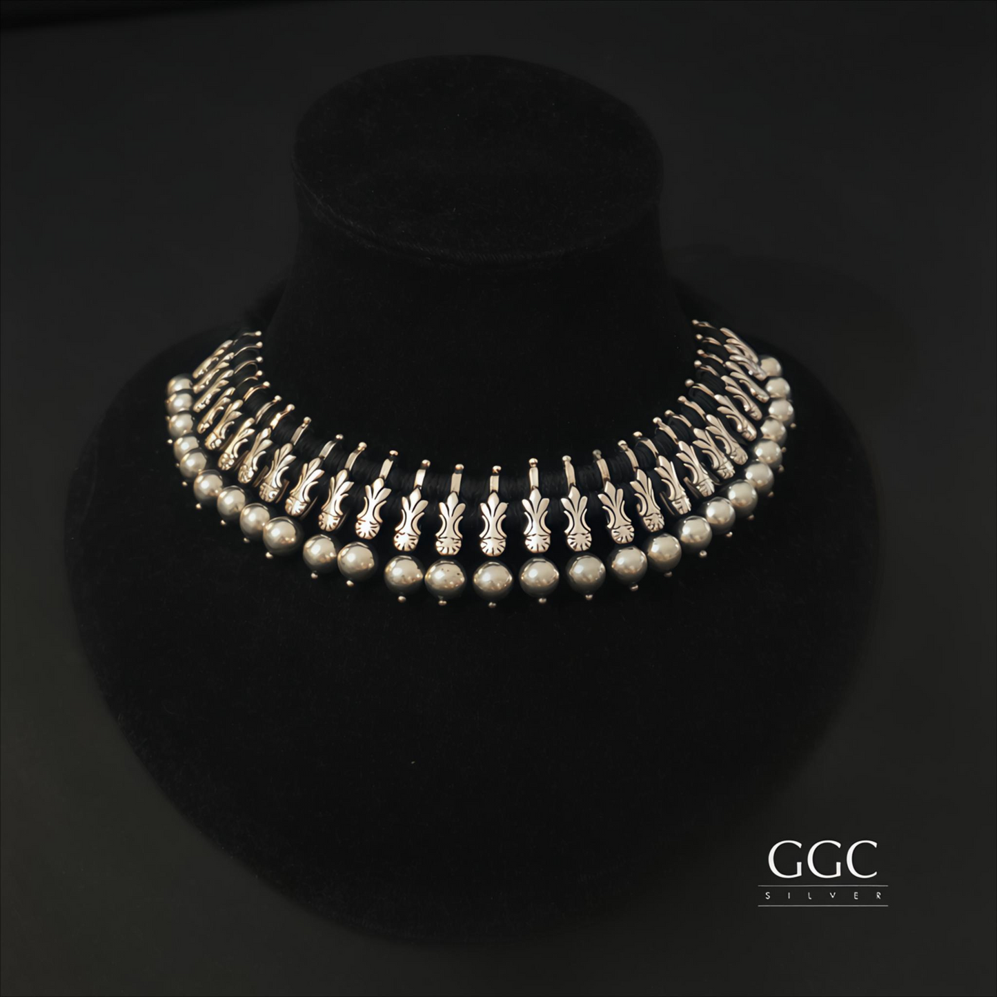 Silver Beads Choker