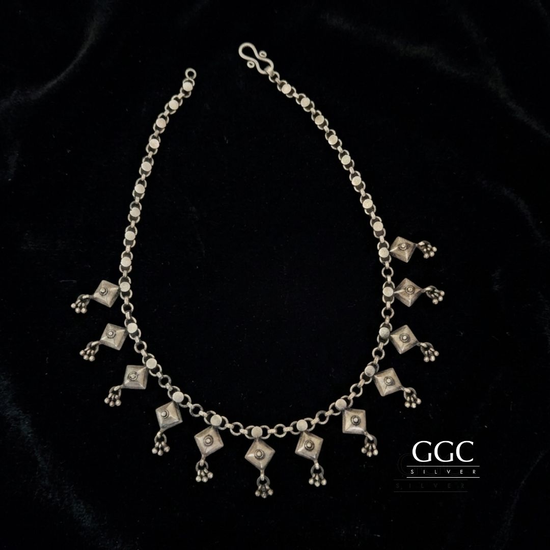 Diamond Style Silver Neckalce