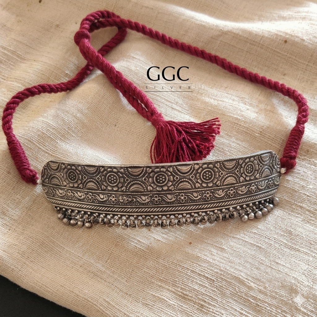 Nakashi floral design choker
