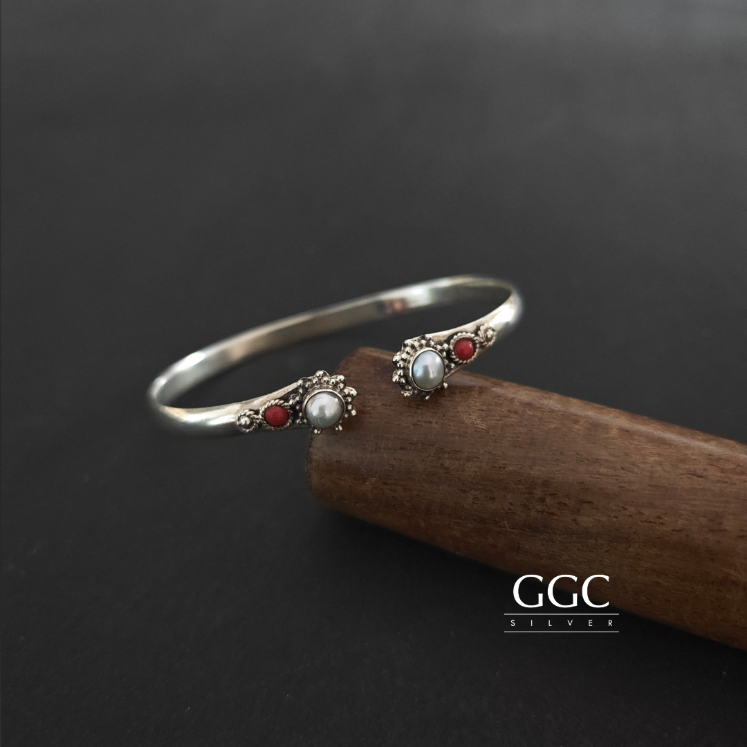 Silver Handcuff
