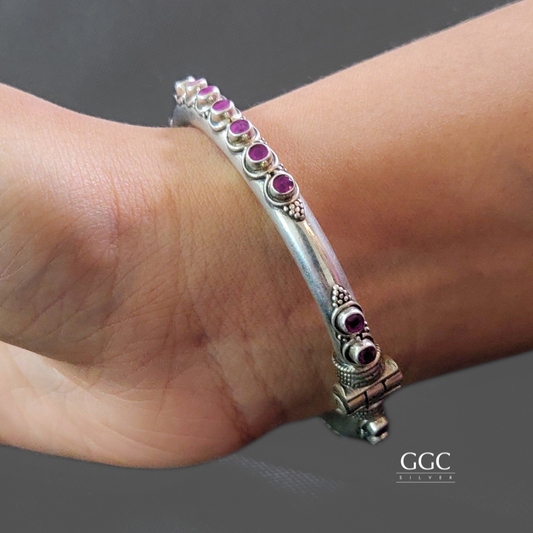 Stone kada