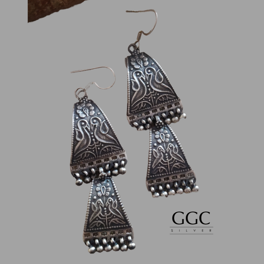 Mayur style earring