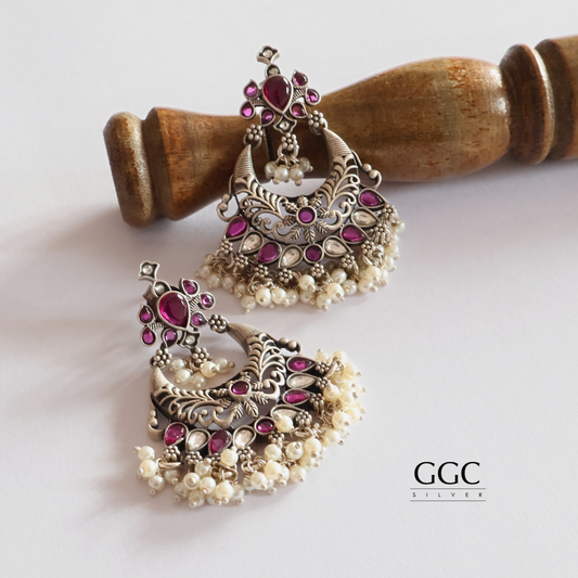 Chand kundan earrings