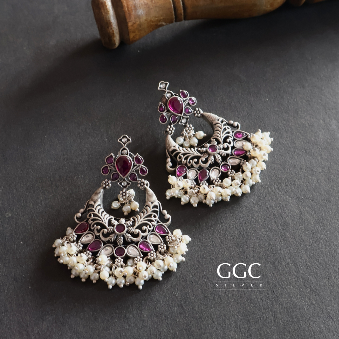 Chand kundan earrings