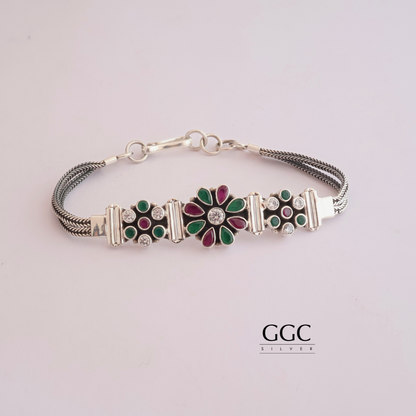 Zircon Floral Style Bracelet