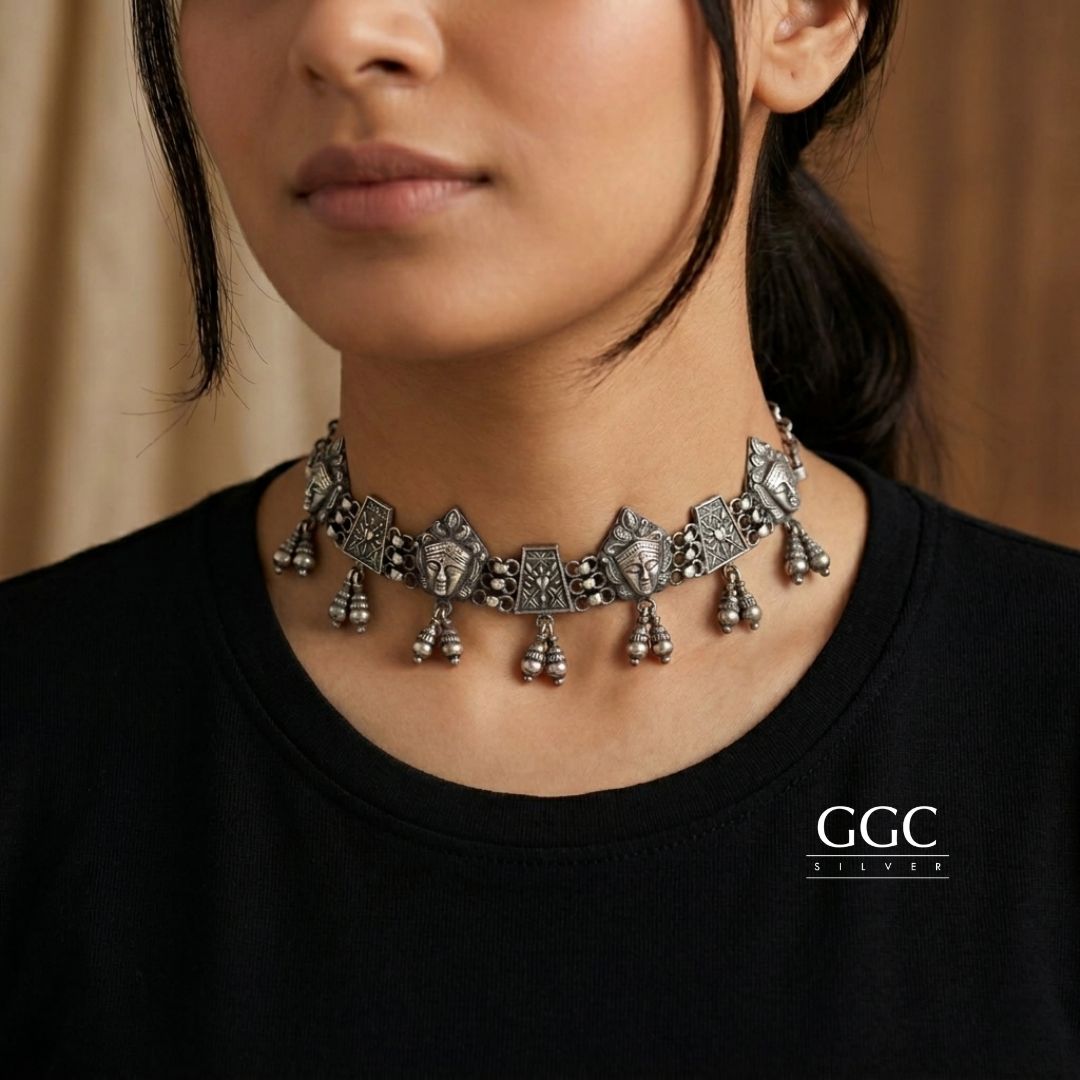 Devi Choker
