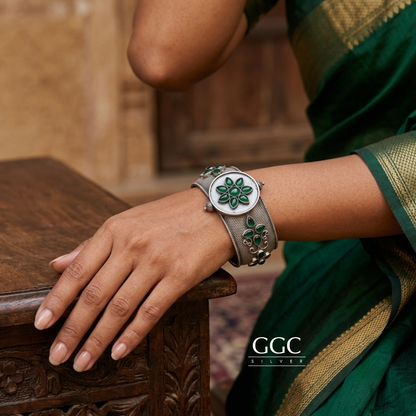 Floral Stone Kada