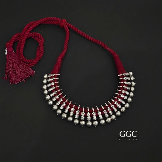 Silver beads choker