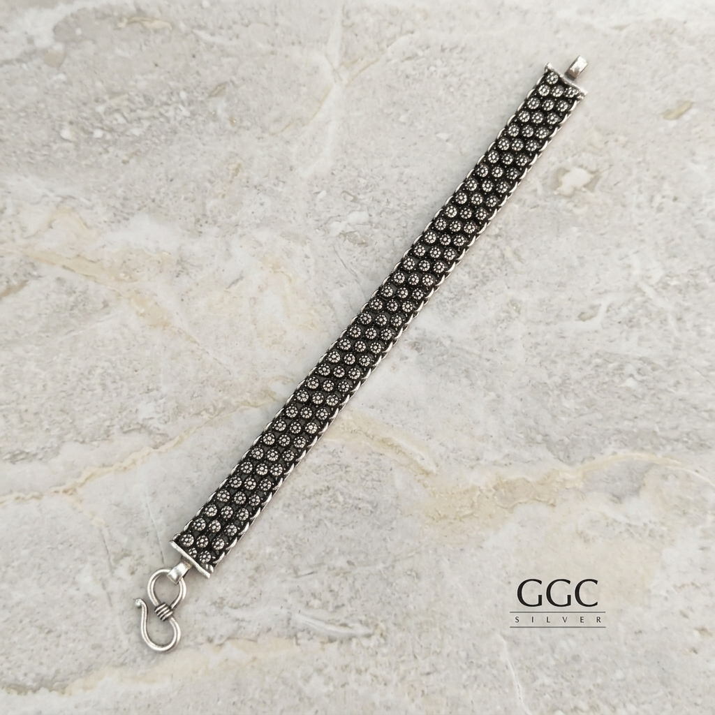 Floral Design Silver Bracelet