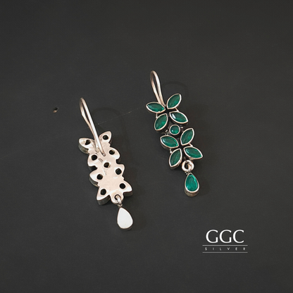 Green onyx earring