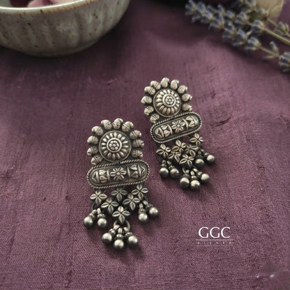 Traditional floral