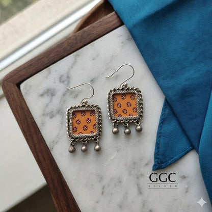 Painting earrings
