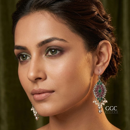 Kundan hanging