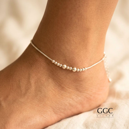 Plain ball anklet