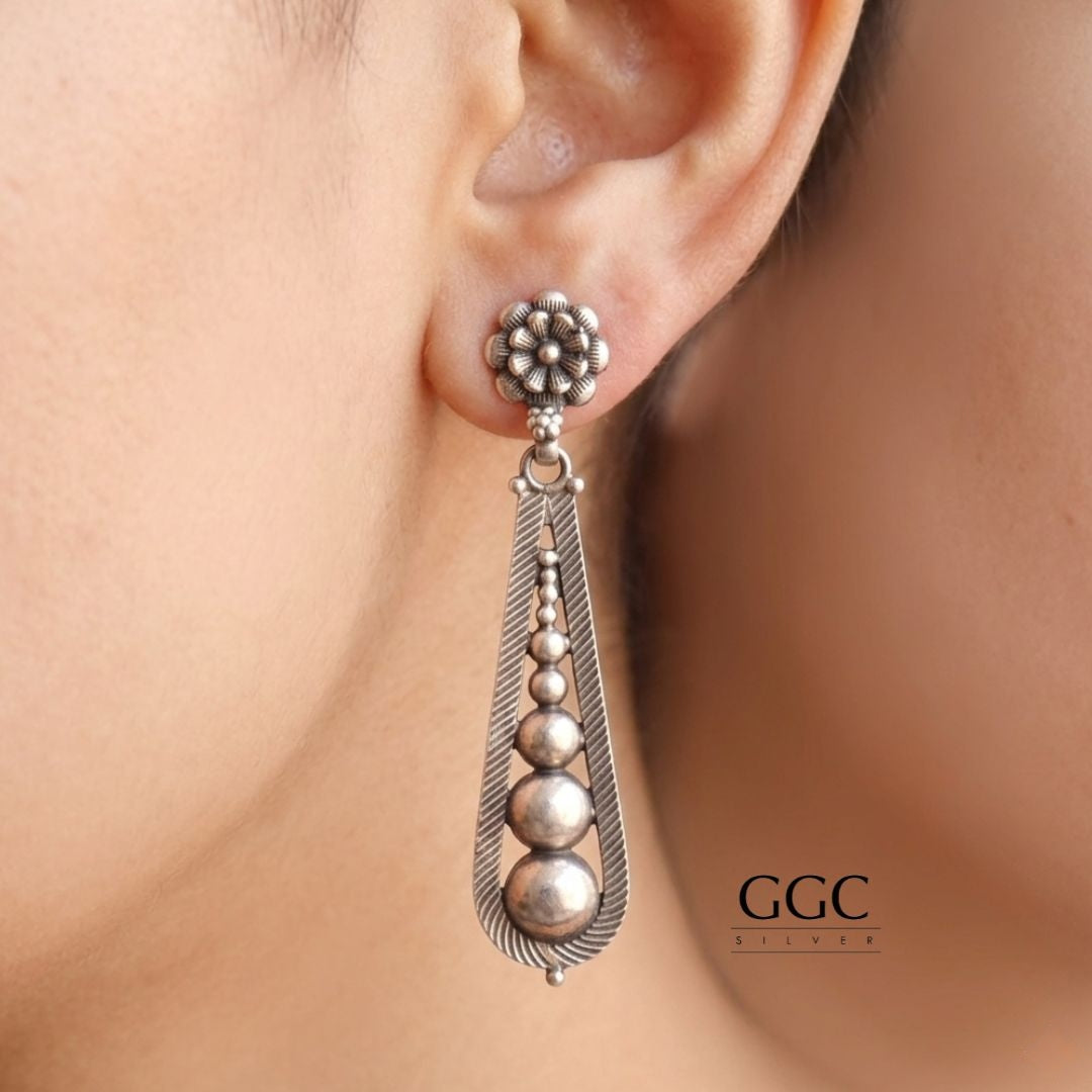 Flower Drop Earrings