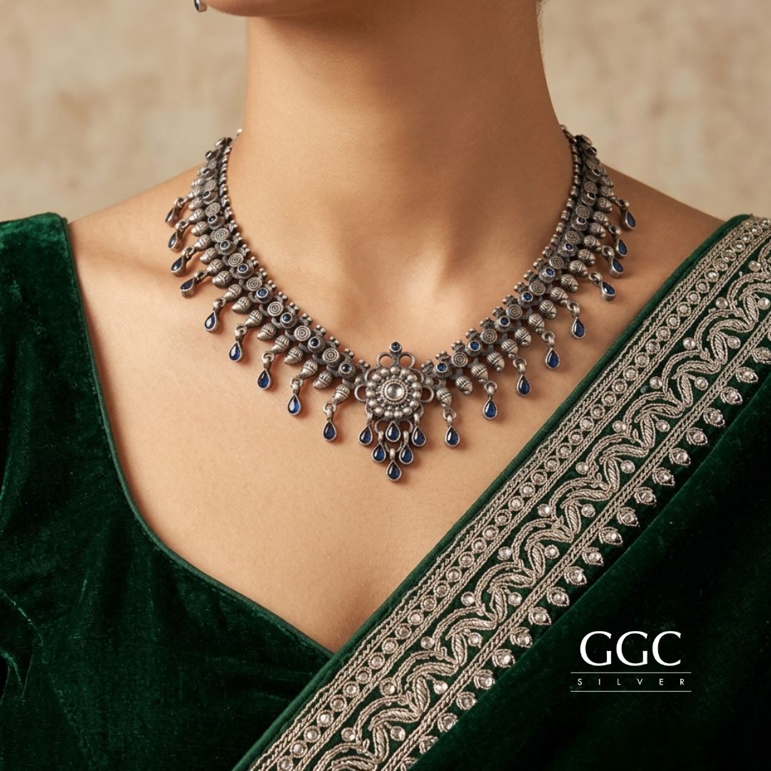 Traditional necklace