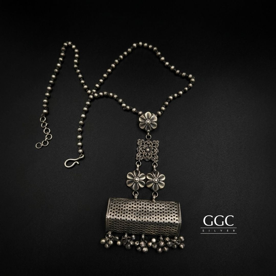 Traditional Zali Ball Necklaces
