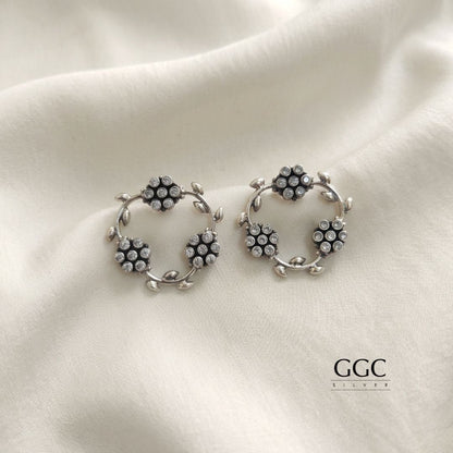 Zircon stone earring