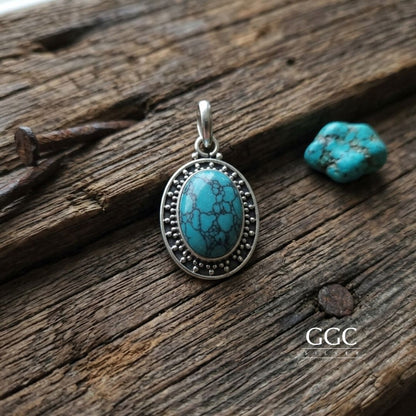 Turquoise pendant set