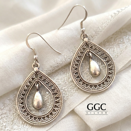 Dangle drop earring