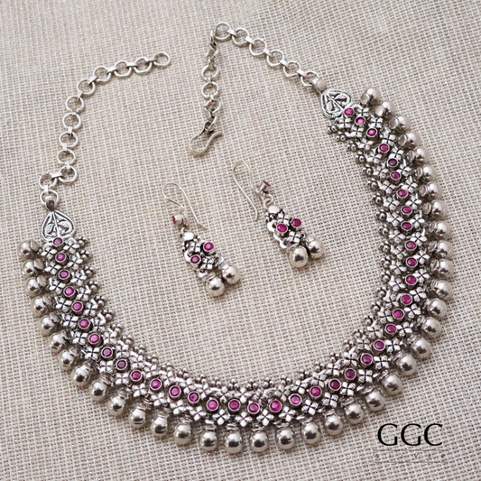 Tribal Stone necklace set