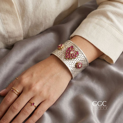 Fusion Kundan Handcuff