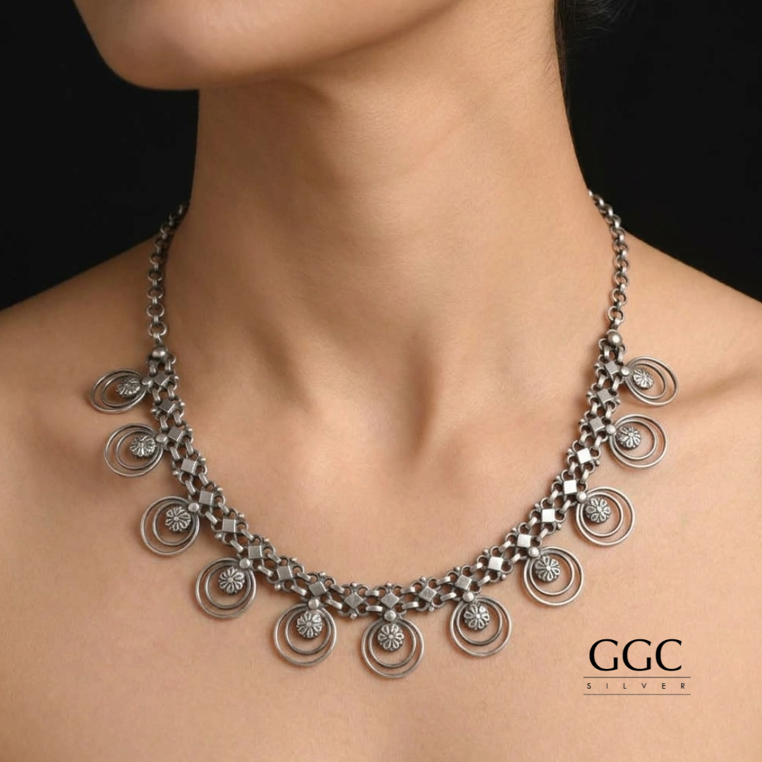 Floral necklace
