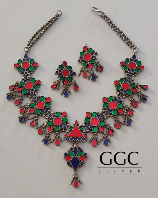 Tribal mirror set