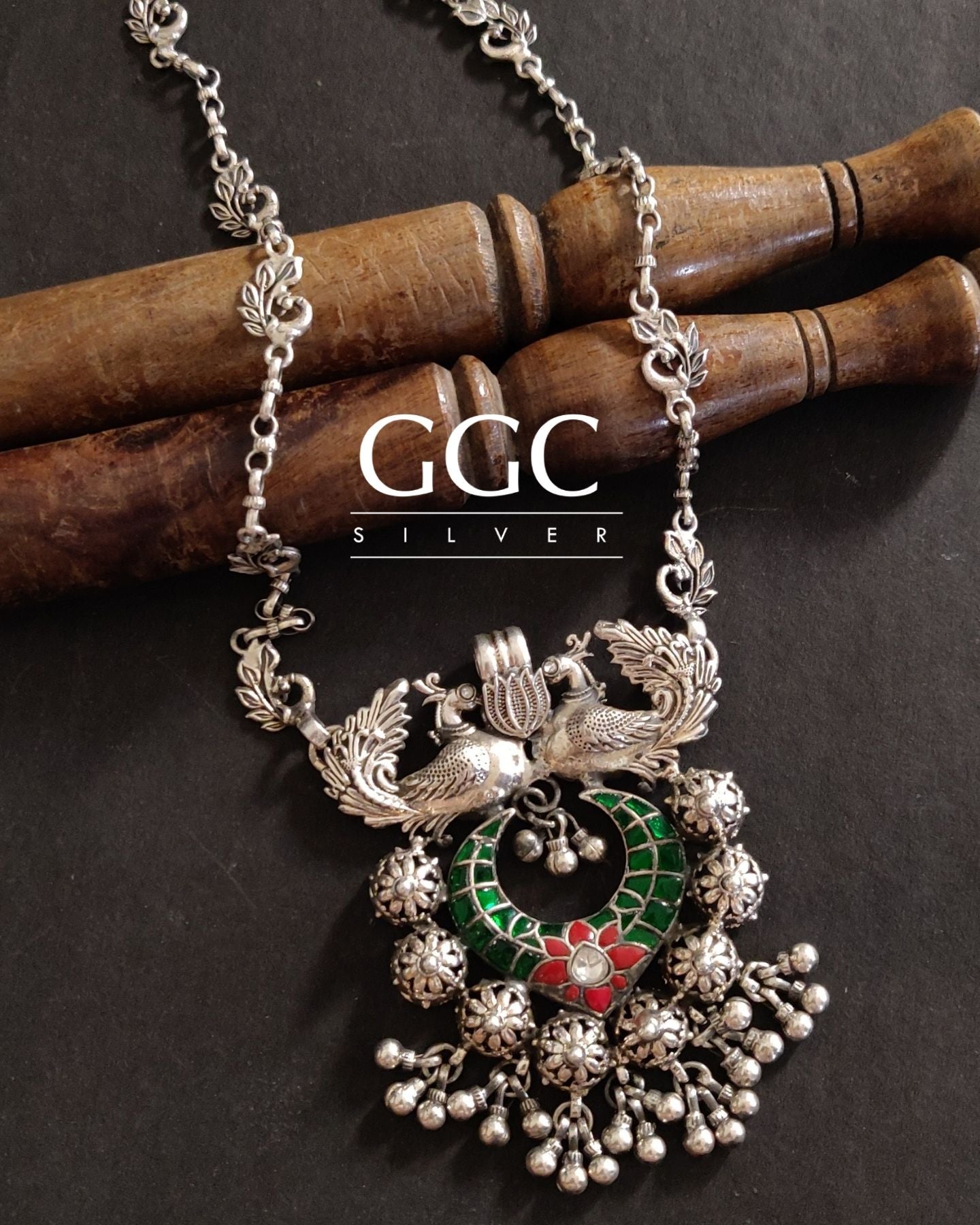 kundan peacock necklace