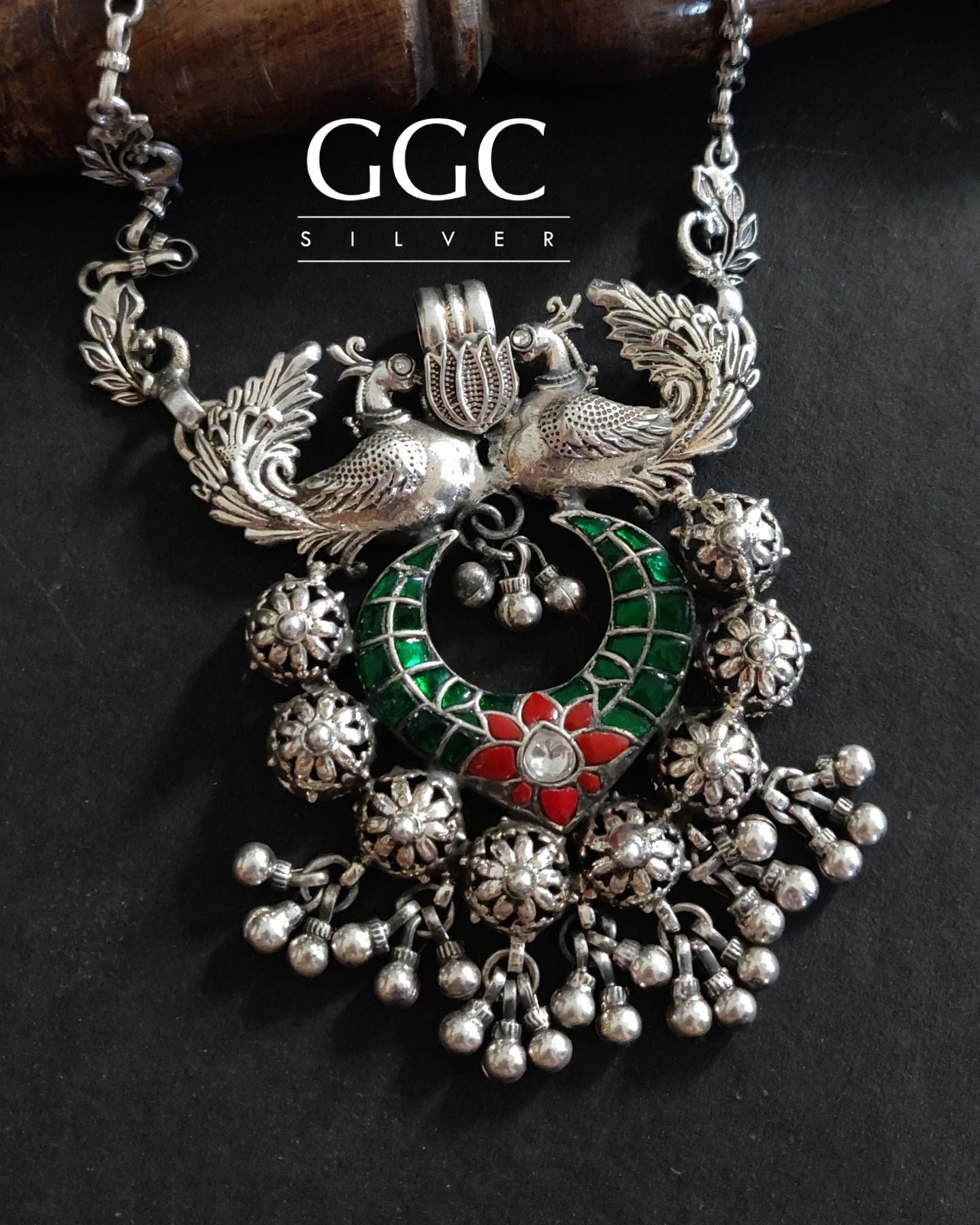 kundan peacock necklace