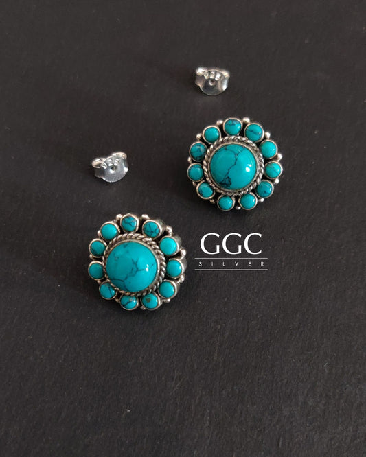 Turquoise silver stud